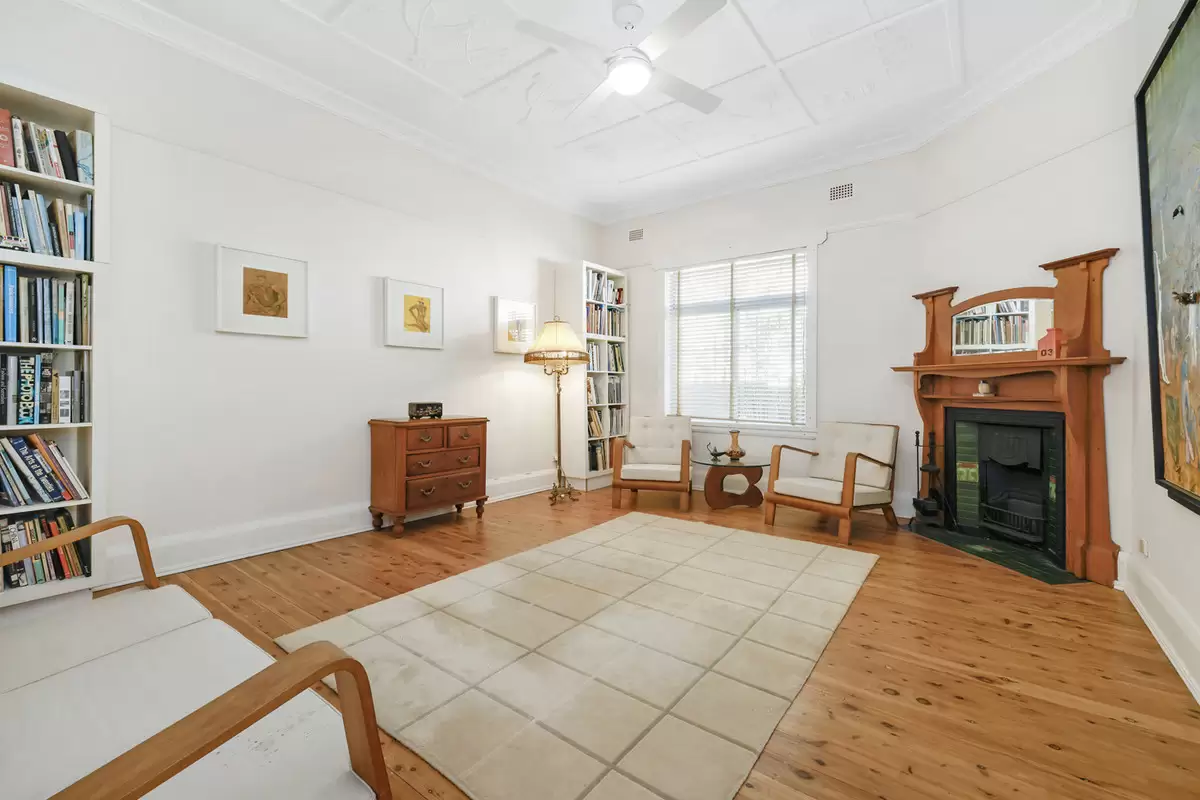 30 Hampton Street, Croydon Park Sold by Rich & Oliva - image 6