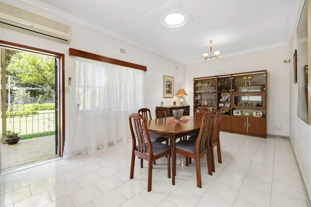 30 Hampton Street, Croydon Park Sold by Rich & Oliva - image 9
