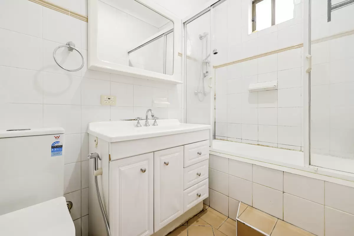 19 Fore Street, Canterbury Sold by Rich & Oliva - image 6