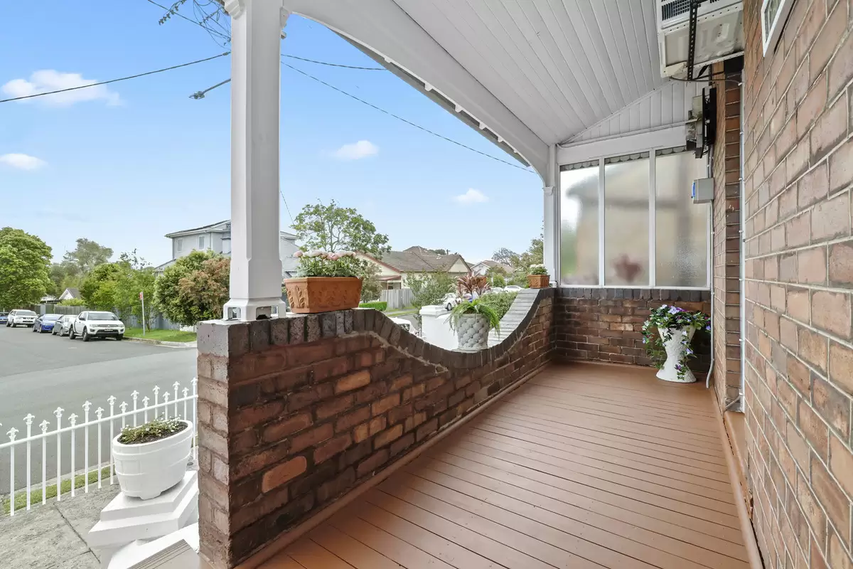 4 Gibbs Street, Croydon Sold by Rich & Oliva - image 15