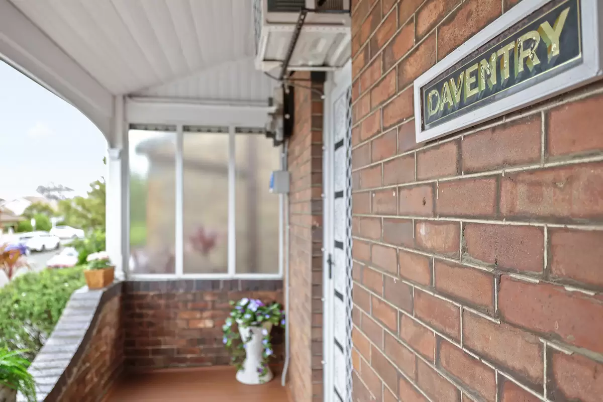 4 Gibbs Street, Croydon Sold by Rich & Oliva - image 14