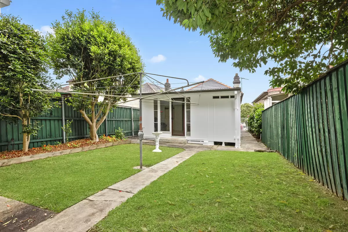 4 Gibbs Street, Croydon Sold by Rich & Oliva - image 13