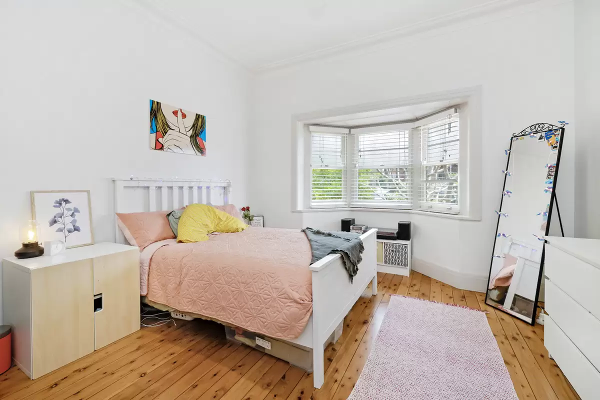 15A Edwin Street, Croydon Sold by Rich & Oliva - image 2