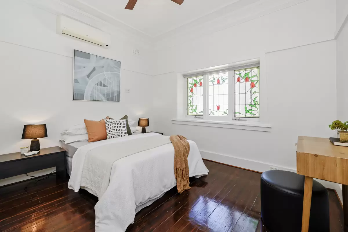 54 Crieff Street, Ashbury Sold by Rich & Oliva - image 3