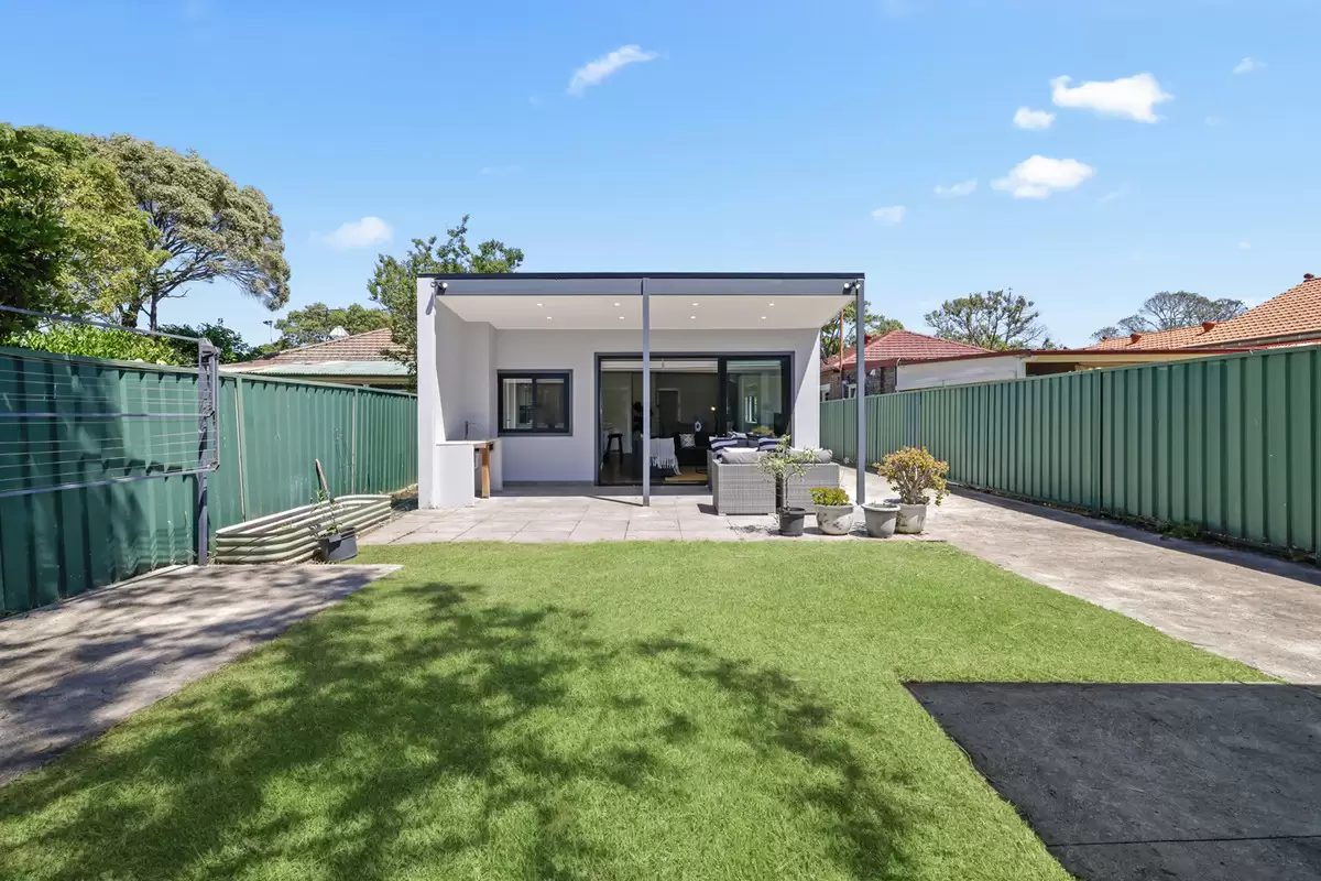 54 Crieff Street, Ashbury Sold by Rich & Oliva - image 13
