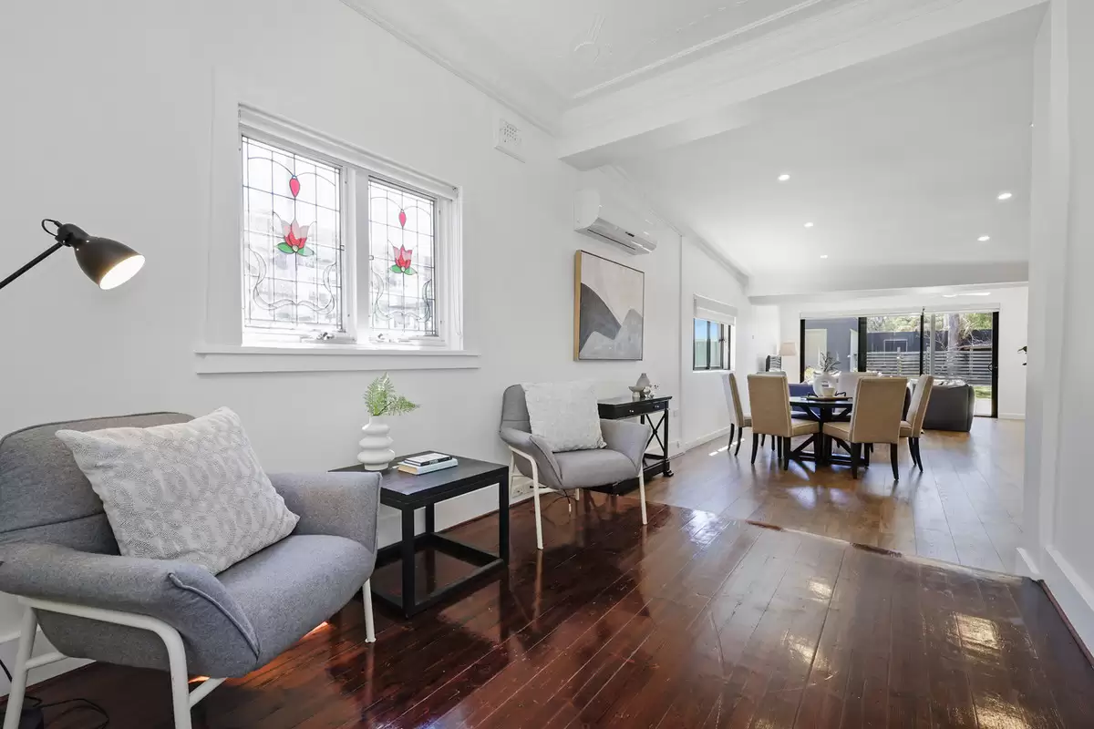 54 Crieff Street, Ashbury Sold by Rich & Oliva - image 7