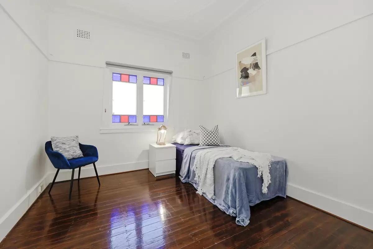 54 Crieff Street, Ashbury Sold by Rich & Oliva - image 4