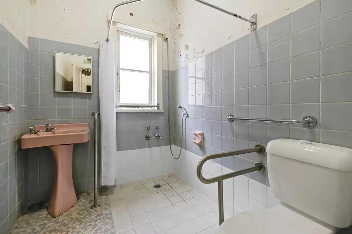 35 Austin Avenue, Croydon Sold by Rich & Oliva - image 7