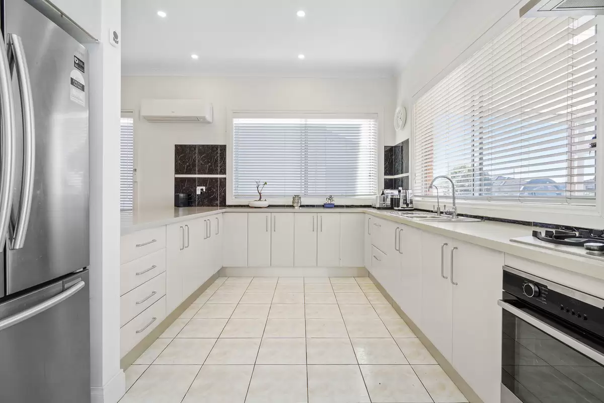 48 Messiter Street, Campsie Sold by Rich & Oliva - image 8