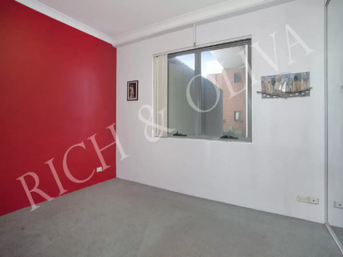 12/78 Burwood Road, Burwood Leased by Rich & Oliva - image 4